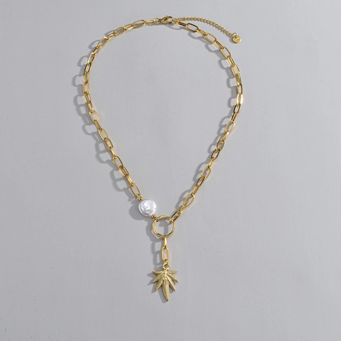 French Vintage Stainless Steel 14K Gold Plated Leaf Pendant Necklace With Artificial Baroque Pearl For Women Fashion Chunky O-Chain Jewelry