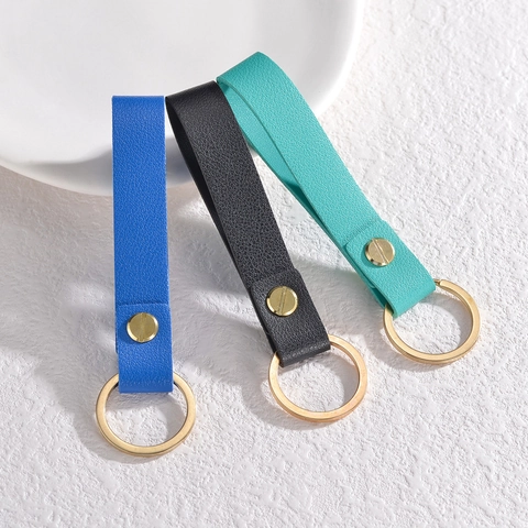 Minimalist Stainless Steel PU Leather Keychain Gold Round Ring Personalized Strap Key Fob For Car Keys Daily Fashion Keyring