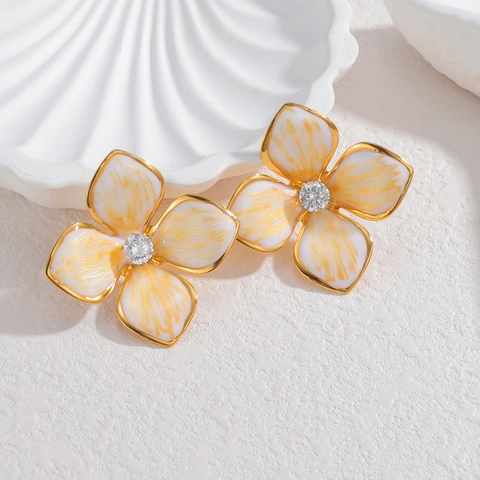 French Vintage Stainless Steel Flower Stud Earrings Gold Plated Four Petal Floral Zircon Earring Jewelry For Women