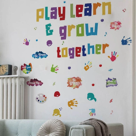 Bunte Englische Buchstaben Wandtattoo PVC Selbstklebend Play Learn Grow Together Motivationszitat Aufkleber Für Kinderzimmer