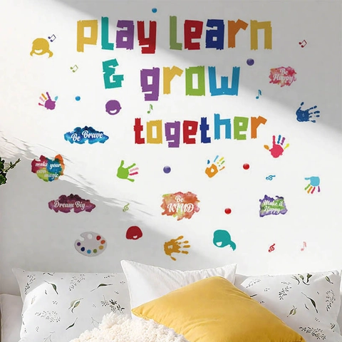 Bunte Englische Buchstaben Wandtattoo PVC Selbstklebend Play Learn Grow Together Motivationszitat Aufkleber Für Kinderzimmer
