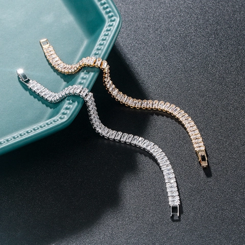 Luxe Bracelet Tennis Moissanite Baguette Pour Femmes Cristaux Étincelants Bracelet Incrusté Élégant Bijoux Plaqué Or Platine Cadeau
