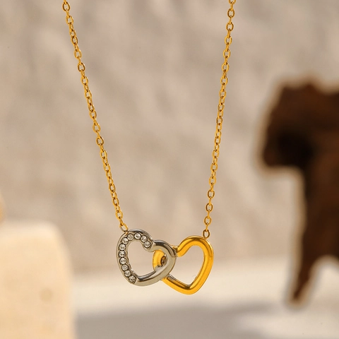 Collier Pendentif Double Cœur Entrelacé en Acier Inoxydable pour Femme Ton Or Argent Strass Bijoux Fantaisie