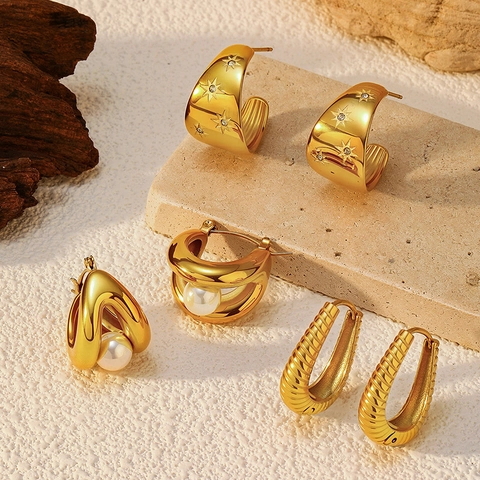 Boucles d'Oreilles Clous Minimalistes en Acier Inoxydable avec Perle Artificielle pour Femmes Étoile Strass Texture Nervurée Bijoux