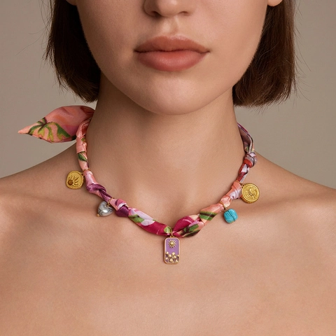 Bohemian Stainless Steel Scarf Necklace With 18K Gold Plated Metal Pendant Satin Silk Fabric Choker Necklace For Women Jewelry