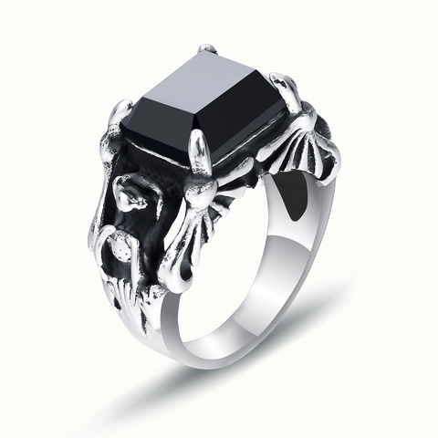 Gothic Punk 304 Stainless Steel Men Ring Vintage Distressed Square Black Rhinestone Inlaid Bat Wing Gothic Band Jewelry