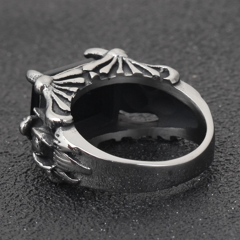 Gothic Punk 304 Stainless Steel Men Ring Vintage Distressed Square Black Rhinestone Inlaid Bat Wing Gothic Band Jewelry