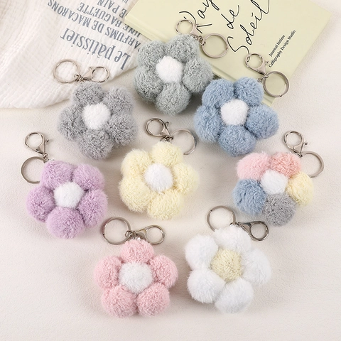 Charm de Sac Fleur en Peluche pour Femmes Pendentif Floral en Tissu Doux Fait Main pour les Sacs et les Clés Bijoux