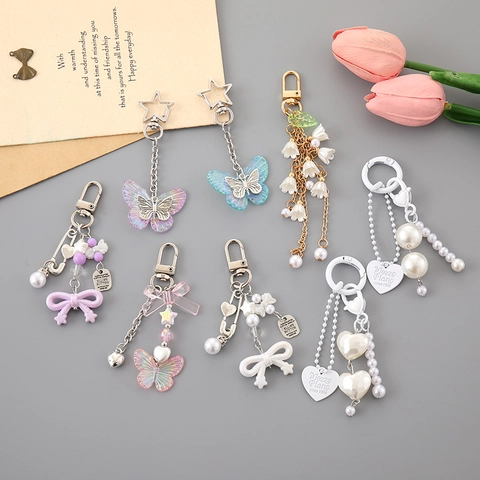Lindo Llavero de Lazo de Acrílico Mariposa Estilo INS Perlas Decoración de Bolso Encanto de Estuche de Auriculares para Mujeres Niñas