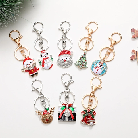 Rhinestone Metal Christmas Keychain Santa Snowman Reindeer Christmas Tree Bell Gift Alloy Key Ring Bag Charm Holiday Decor