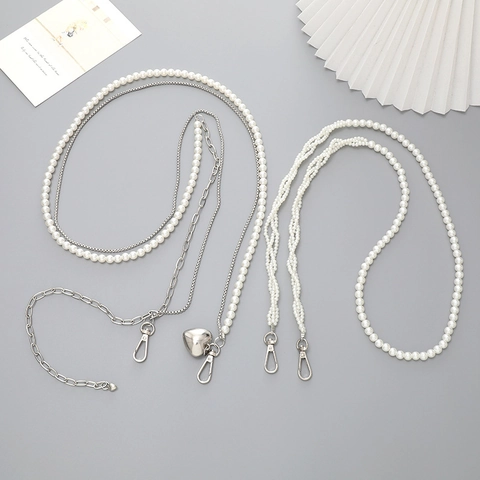Elegante Cordino per Cellulare in Perla Artificiale Catena per Borsa Ciondolo a Cuore Cinturino Fatto a Mano per Donna Accessori