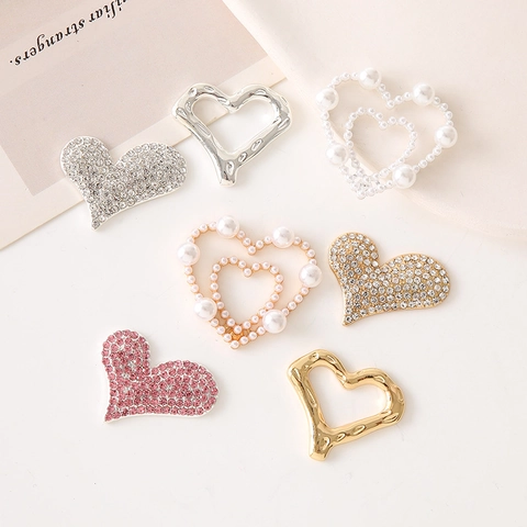 Ciondoli a Cuore in Lega di Zinco Decorazioni in Perla Artificiale e Strass per Sabot e Fai-da-te Accessorio Moda