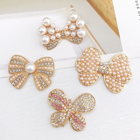 Breloques DIY en Alliage Strass Perle Artificielle Nœud Papillon pour Décoration de Coque de Téléphone Accessoires Bijoux