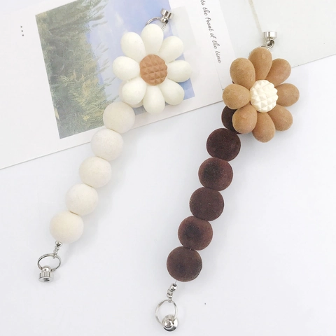 Simpatico Ciondolo per Borsa a Forma di Girasole Floccato Con Chiusura in Metallo Pendente Floreale in Peluche Accessorio Per Borsa