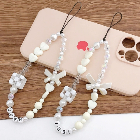 Ins Style Beaded Phone Lanyard With Artificial Pearl Heart Bow Design Acrylic Phone Strap For Women Decorative Phone Shell Charm