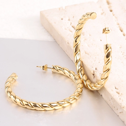 Orecchini a Cerchio in Acciaio Inossidabile 304 Placcati Oro 18K per Donna Torsione C-Forma Struttura Geometrica Minimalista Gioielli