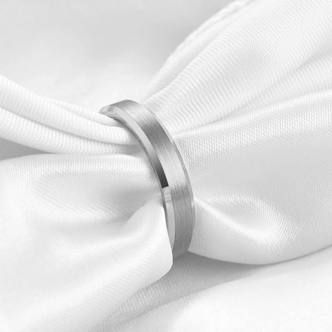 Tungsten Carbide Ring For Men Women Brushed Finish Polished Edge Wedding Band Fashion Jewelry Minimalist Unisex Finger Ring