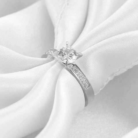 304 Stainless Steel Zirconia Ring For Women Gold Silver Plated Simple Elegant Eternity Wedding Band Engagement Solitaire Finger Ring