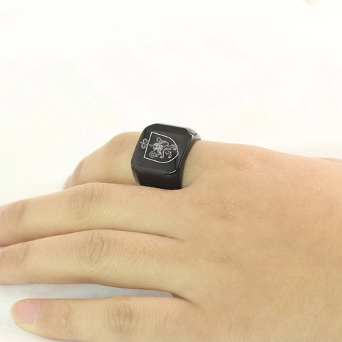 Men Vintage 304 Stainless Steel Signet Ring Black Square Heraldic Crest Ring With Lion Shield Crown Alphabet Letter Initial