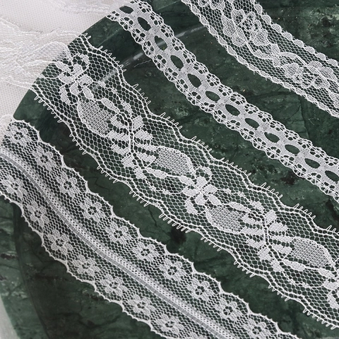 White Lace Trim Ribbon Scalloped Edge Floral Embroidery Lace For Apparel DIY Sewing Craft Wedding Bouquet Decoration