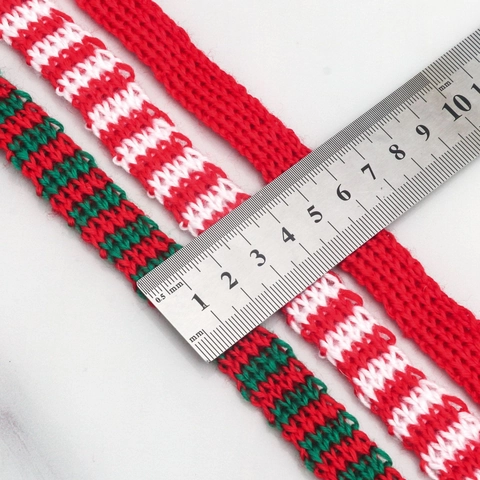 Nastro Natalizio a Righe in Maglia Rosso Verde Bianco Nastro Decorativo in Lana per Confezioni Regalo Fai Da Te Accessori Sciarpa Bambola