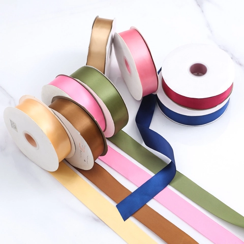 Rollo de Cinta de Satén de Poliéster Para Envoltura de Regalos Manualidades Bricolaje Decoración de Boda Accesorios de Ropa Multicolor