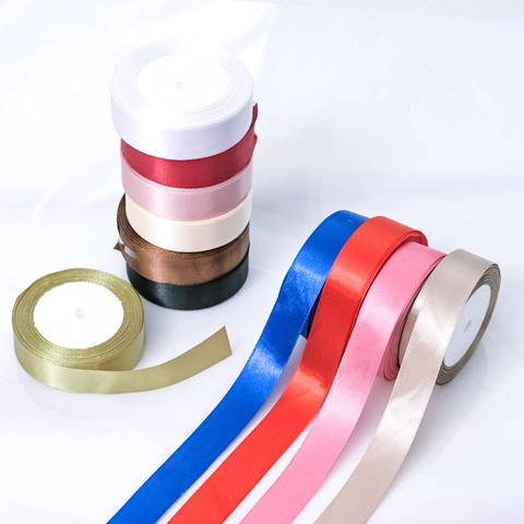 Nastro di Raso di Poliestere per Confezioni Regalo Matrimonio Festa Scatola di Torta DIY Decorativo Colorato Nastro Seta