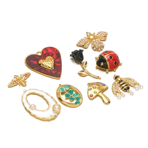 Stainless Steel Heart Rose Pendant Insect Rhinestone Charms Gold Plated Drip Oil Pendants For DIY Necklace Earring Making