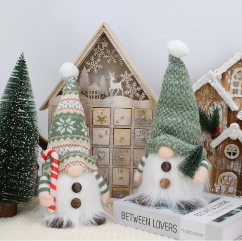 Ornements de Nain de Noël Lumineux à LED Bonnet en Tricot Peluche Avec Sucre d'Orge et Arbre de Noël