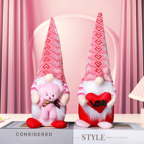 Valentinstag Gnom Plüschpuppe Rosa Gesichtslose Zwergenpuppe Mit Herz Und Bär Dekor Für Home Festive Tischdekoration
