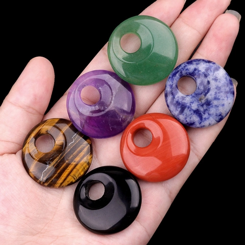 Natürlicher Halbedelstein Runder Peace Buckle Anhänger Für DIY Halskette Schmuckherstellung Zubehör Polierter Kristall Donut Charm