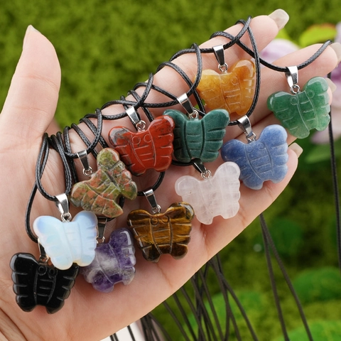 Collier Pendentif Papillon en Pierre Naturelle Sculptée Cristal Agate Oeil de Tigre Améthyste Quartz Rose Pour Femmes Bijoux
