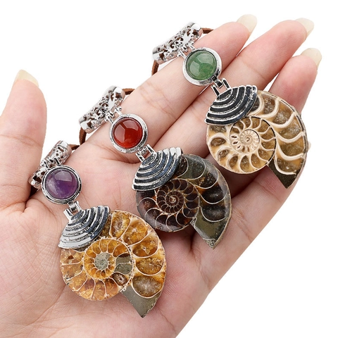 Natürliches Ammonitenfossil Anhänger Halskette Legierung Eingelegt Halbedelstein Heilkristall Vintage Bohemien Schmuck Für Damen