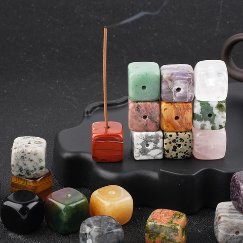 Porte-encens en Pierre de Cristal Naturelle Forme Cube Base d'encens Minérale Agate Zen Décoration de Maison