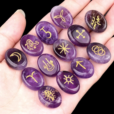 Natural Stone Witch Runes Set Engraved Healing Crystals Gold Symbols For Divination Meditation Rose Quartz Amethyst Tiger Eye Obsidian Stones