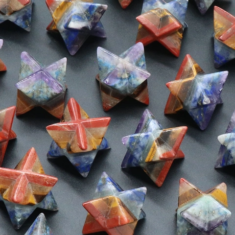 Natuurlijke Kristallen Steen Merkaba Ster Ornament Hand Gepolijst Zeven Chakra Helende Kristal Kleine Ster Geometrische Bureau Decoratie