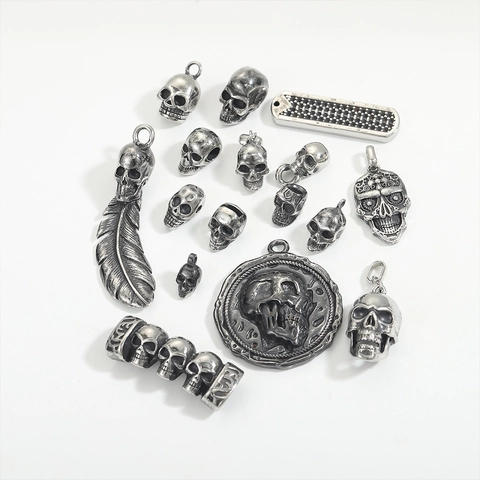 Vintage Gothic Stainless Steel Skull Pendant For Halloween DIY Jewelry Making Antique Silver Gothic Punk Rock Unisex Skull Charm