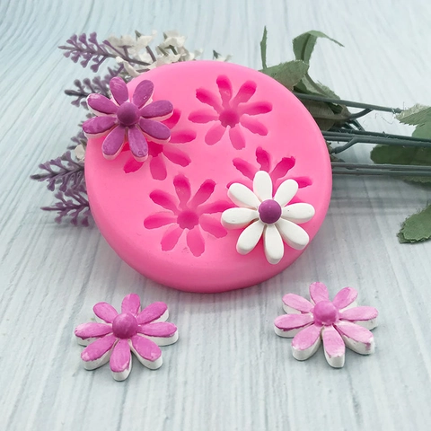 Daisy Flower Silicone Mold For Chocolate Fondant Cake Decorating DIY Aromatherapy Stone Plaster Soap Mold Pink Flexible Baking Tool