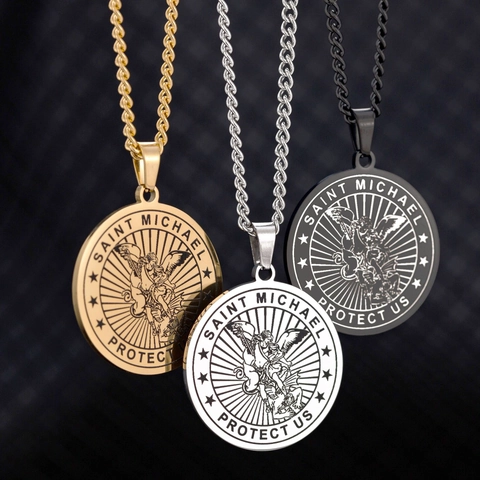 Saint Michael Archangel Medallion Necklace 304 Stainless Steel Round Religious Amulet Engraved Guardian Angel Protector Coin Pendant Rope Chain Jewelry Gift