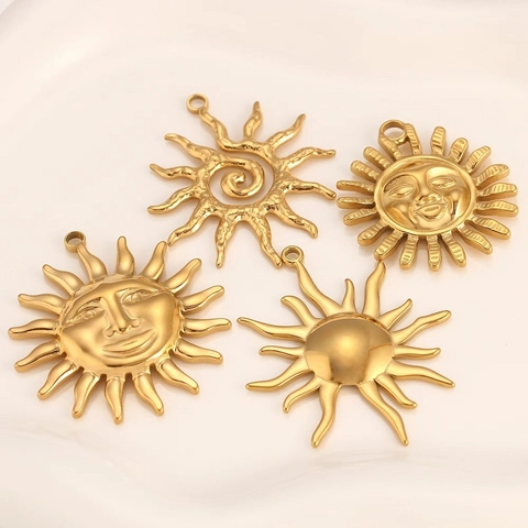 304 Stainless Steel Sun Face Heart Pendant For DIY Jewelry Making Findings Vintage Bohemian Gold Silver Charm Gift