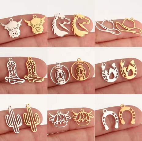 Botte de Cowboy de l'Ouest Fer à Cheval Cactus en Acier Inoxydable 304 Bijoux Polis Pendentifs DIY Accessoires Or Argent Charms Vache des Highlands Tête de Cheval