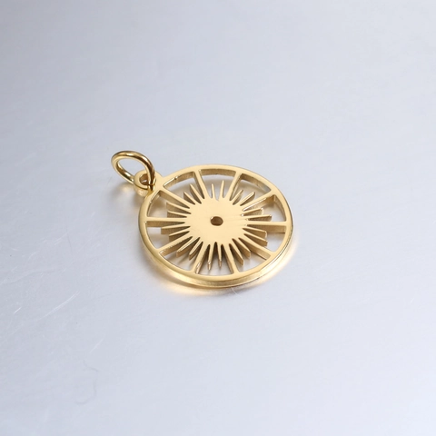 304 Stainless Steel Hollow Sun Gear Geometric Pendant 18k Gold Plated Round Cutout Charm For Jewelry Making DIY Accessory