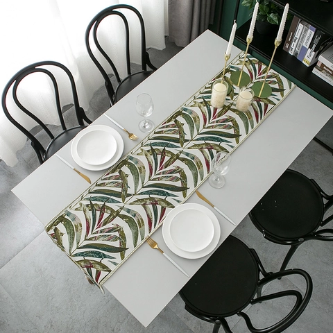 Modern Minimalist Polyester Chenille Table Runner With Tassels Tropical Palm Leaf Pattern For Dining Room Home Decor