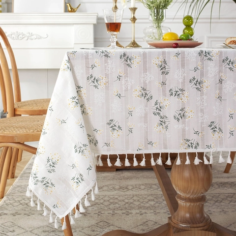 French Pastoral Cotton Tablecloth Lilac Floral Pattern Jacquard Rectangular Table Cover With Tassels Pom Poms Dining Room Decor