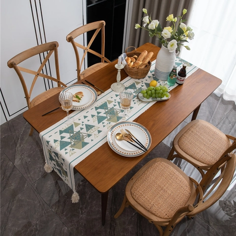 Chemin de Table Ethnique en Coton Bohème Avec Glands Imprimé Géométrique Style Nordique pour Salle à Manger Cuisine Maison