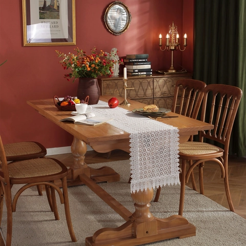 Chemin de Table Romantique en Dentelle Blanche Ajourée Décor de Table en Soie de Lait Hydrosoluble pour Mariage Salle à Manger Maison