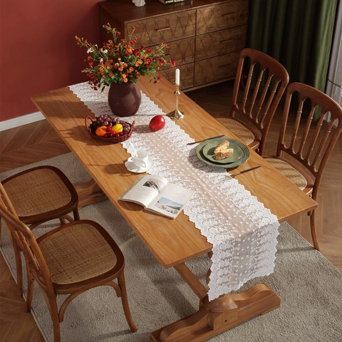 French Romantic White Lace Embroidered Floral Table Runner For Wedding Decoration Elegant Vintage Mesh Hollow Tablecloth Runner