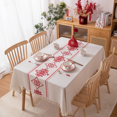Chinese Wedding Style Rectangular Tablecloth With Red Embroidery Lucky Cloud Floral Pattern Tassel Edge Table Decor