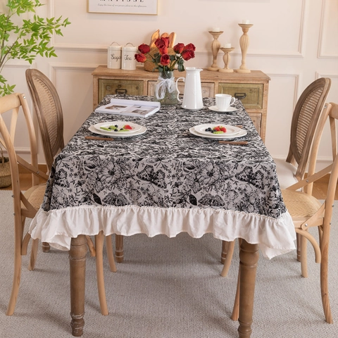 Vintage Yarn Dyed Polyester Cotton Butterfly Floral Jacquard Tablecloth With Ruffle Tassel Rectangular Dining Table Cover