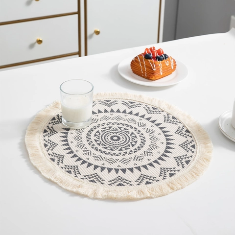 Boheemse Ronde Tafelmat Katoen Polyester Mix Hittebestendige Geweven Mat Met Kwastjes Mandala Geometrische Huis Tafeldecoratie